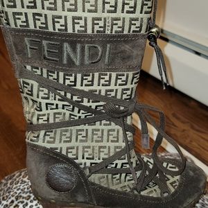 Fendi winter boots